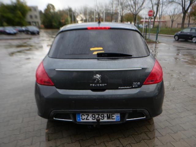 Peugeot 308 image 6