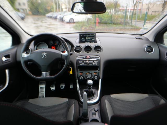 Peugeot 308 image 9