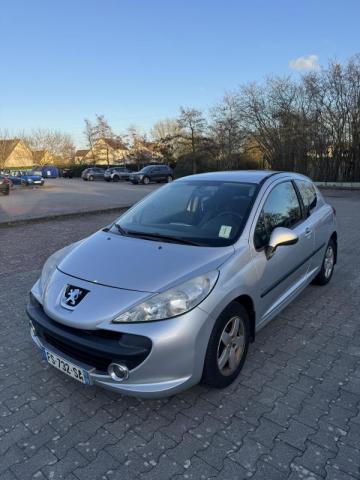 Peugeot 207 image 3