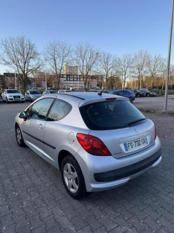 Peugeot 207 image 4