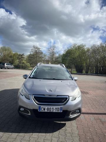 Peugeot 2008 image 3