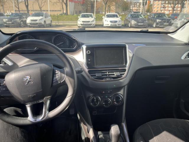 Peugeot 2008 image 9