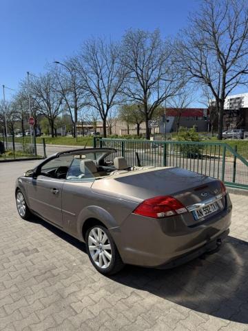 Ford Focus image 3