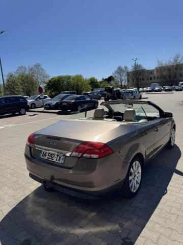 Ford Focus image 6
