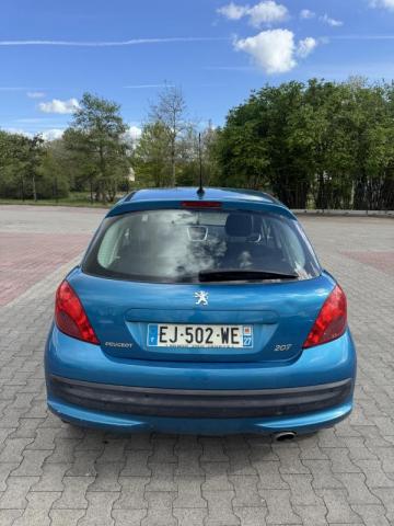Peugeot 207 image 6