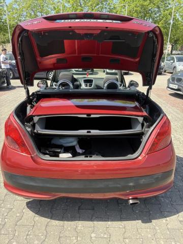 Peugeot 207 image 6