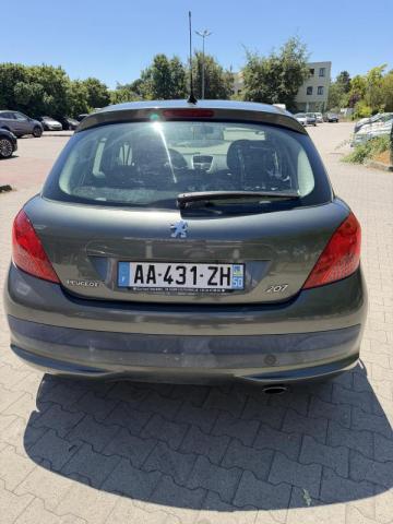 Peugeot 207 image 1