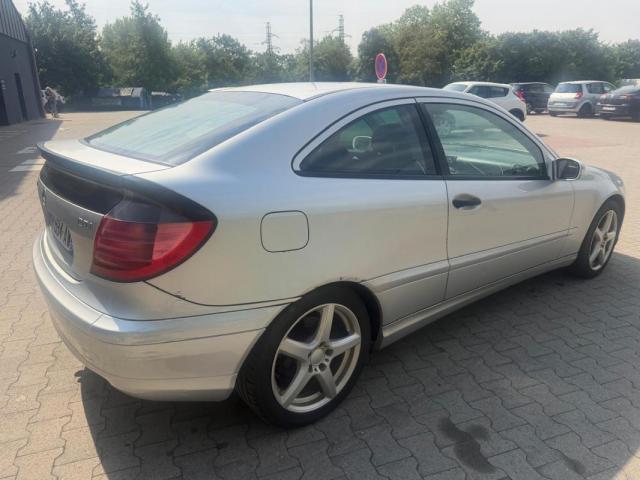 Mercedes Benz Classe C image 3