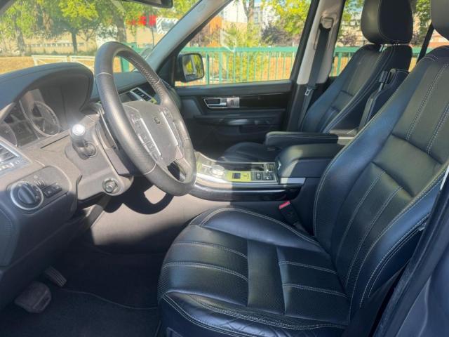 Land Rover Range Rover Sport image 2