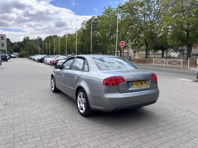 Audi A4 image 9