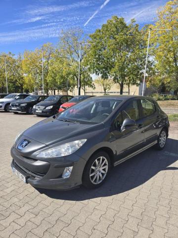 Peugeot 308 image 8