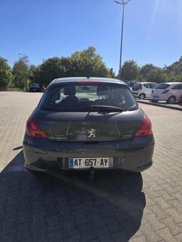 Peugeot 308 image 1