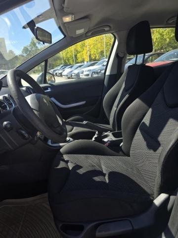 Peugeot 308 image 3