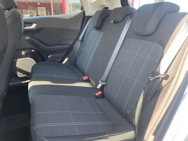 Ford Fiesta image 5