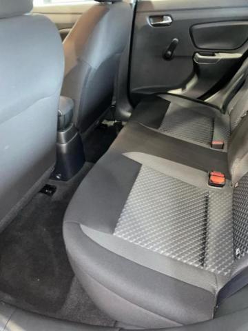 Nissan Micra image 6