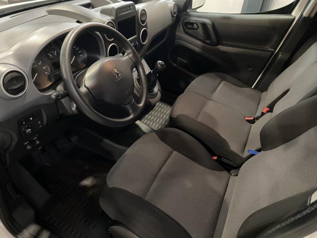 Peugeot Partner image 9