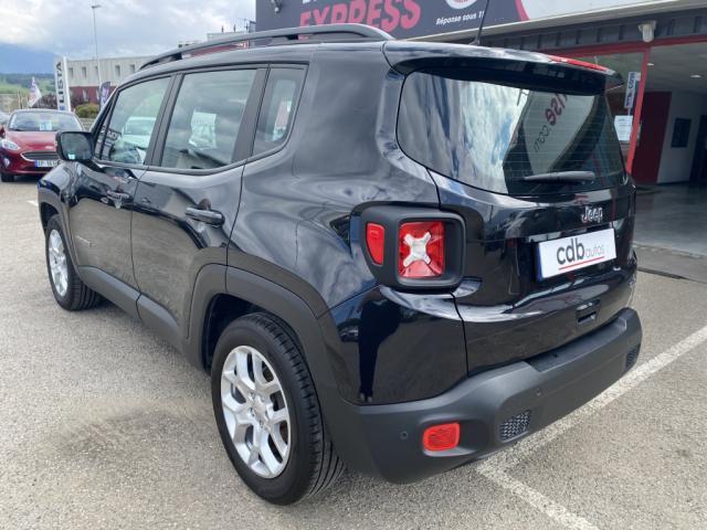 Jeep Renegade image 4