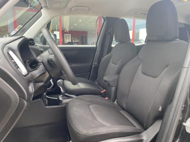 Jeep Renegade image 8