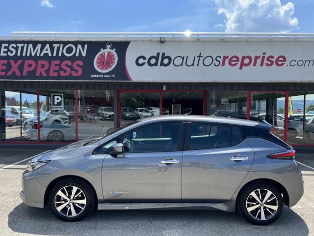 Nissan Leaf image 9