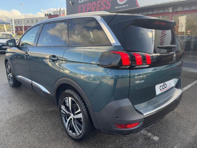 Peugeot 5008 image 9