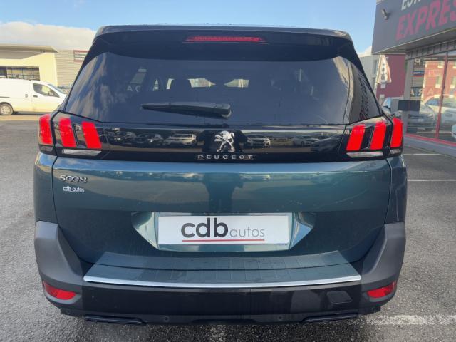 Peugeot 5008 image 6