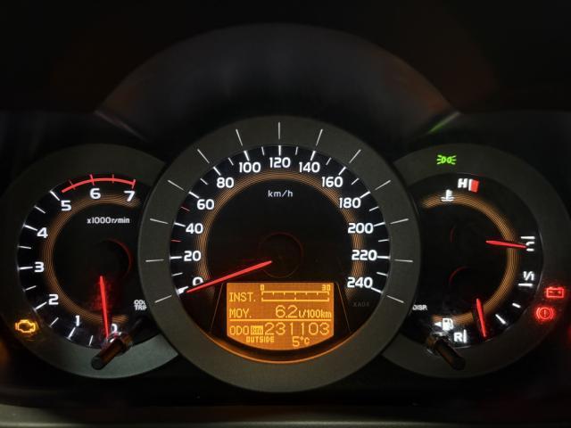 Toyota Rav4 image 3