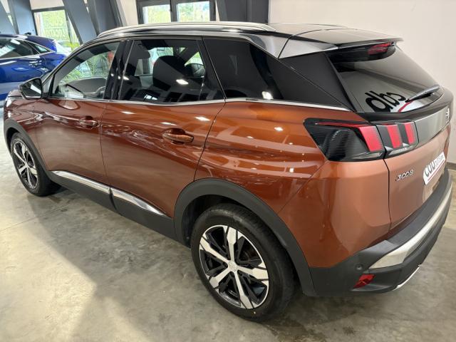Peugeot 3008 image 1