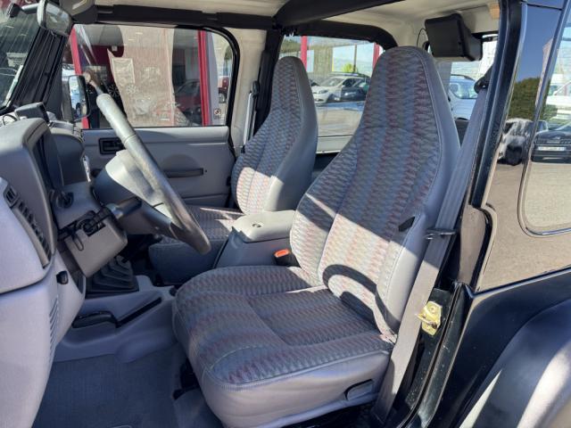 Jeep Wrangler image 9