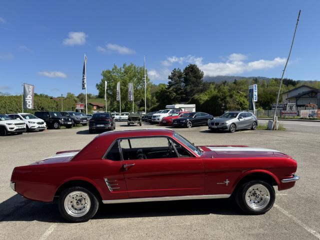 Ford Mustang image 7