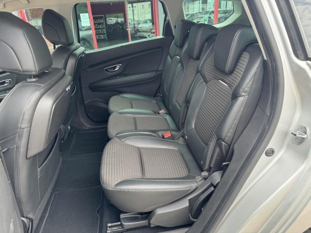 Renault Grand Scénic image 3