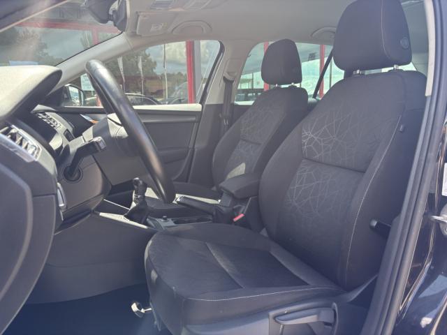 Skoda Octavia image 2