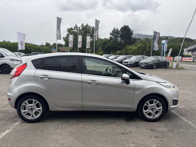 Ford Fiesta image 9