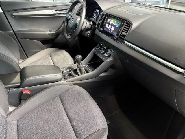 Skoda Karoq image 2