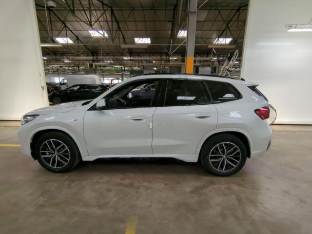 Bmw X1 image 6