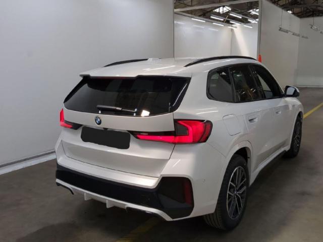 Bmw X1 image 9