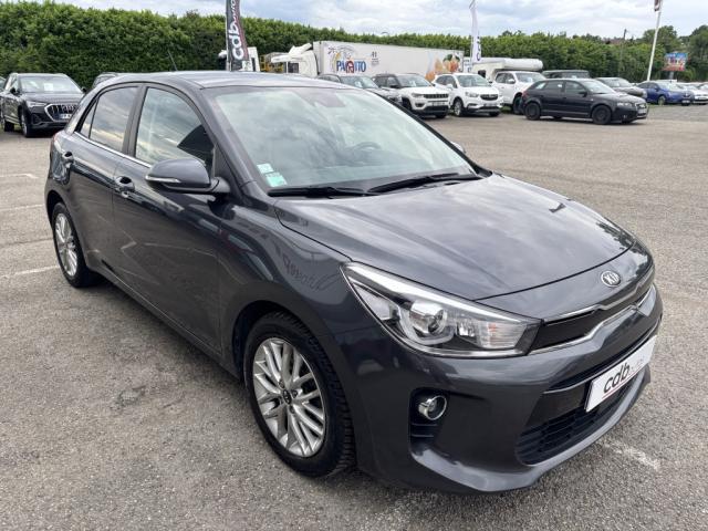 Kia Rio image 8