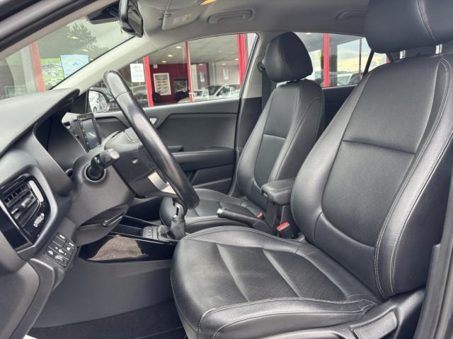 Kia Rio image 4