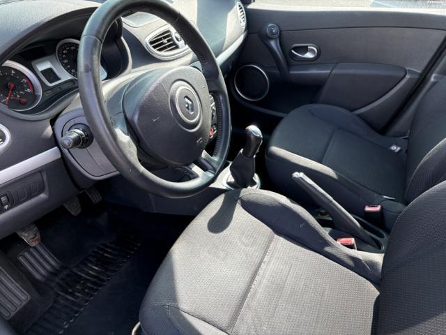 Renault Clio image 1