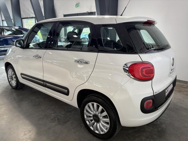 Fiat 500l image 9