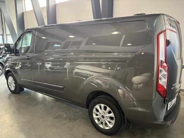 Ford Transit Custom image 4
