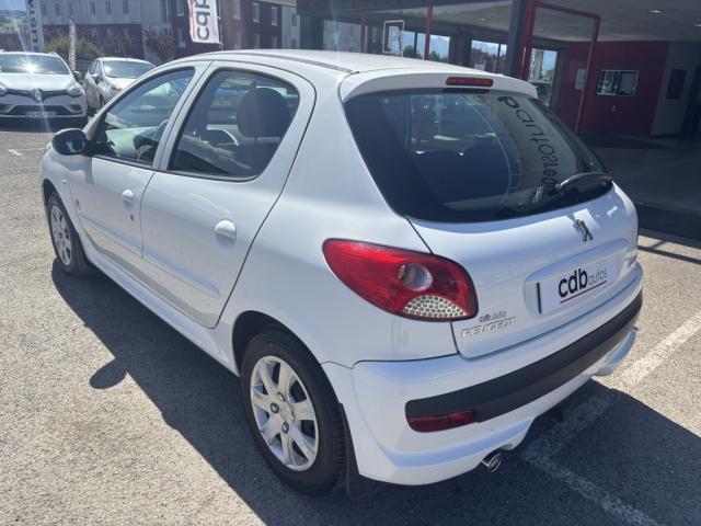 Peugeot 206+ image 3