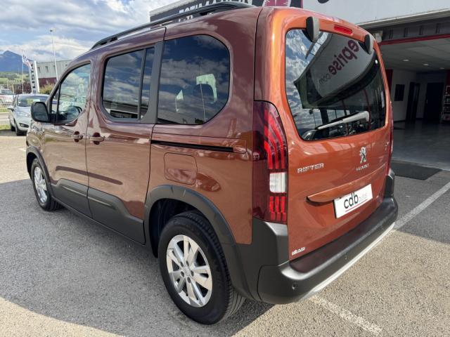 Peugeot Rifter image 1