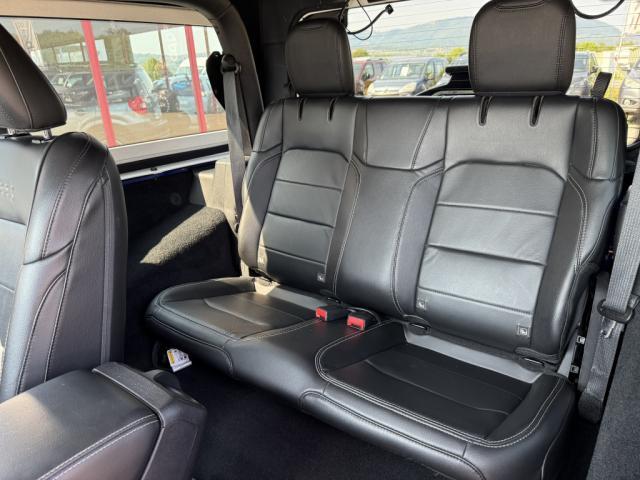 Jeep Wrangler image 3