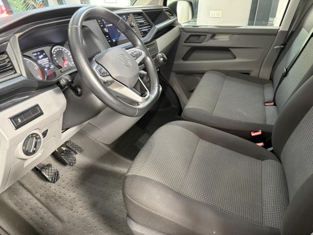 Volkswagen Transporter image 2