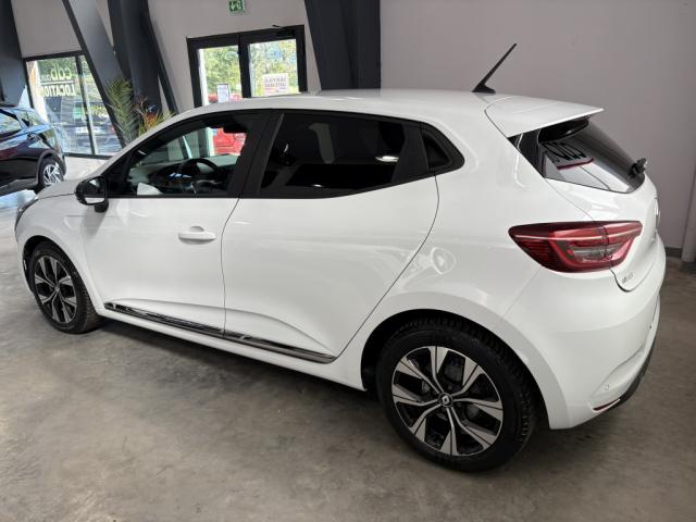 Renault Clio image 6