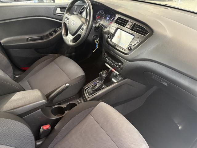 Hyundai I20 image 6