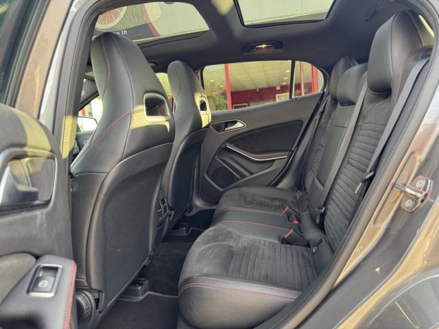 Mercedes Benz Gla image 4