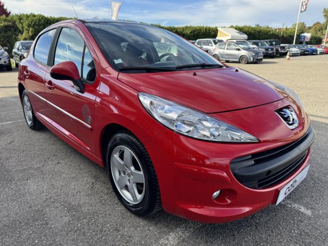 Peugeot 207 image 7