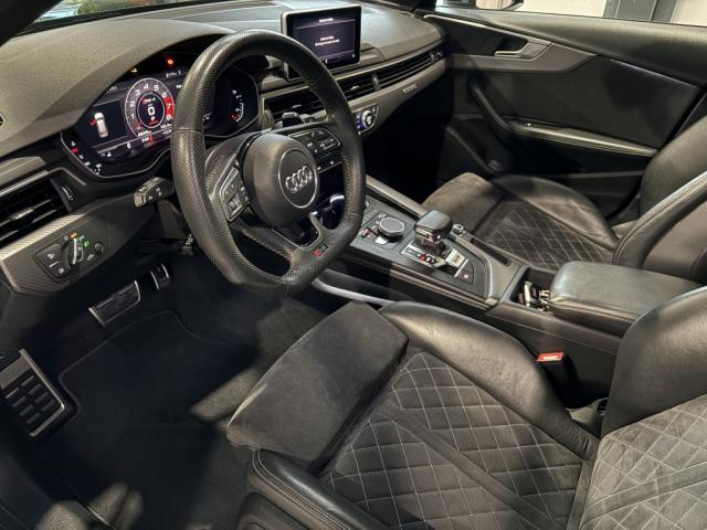 Audi Rs4 Avant image 8