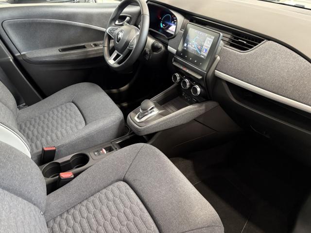 Renault Zoe image 2